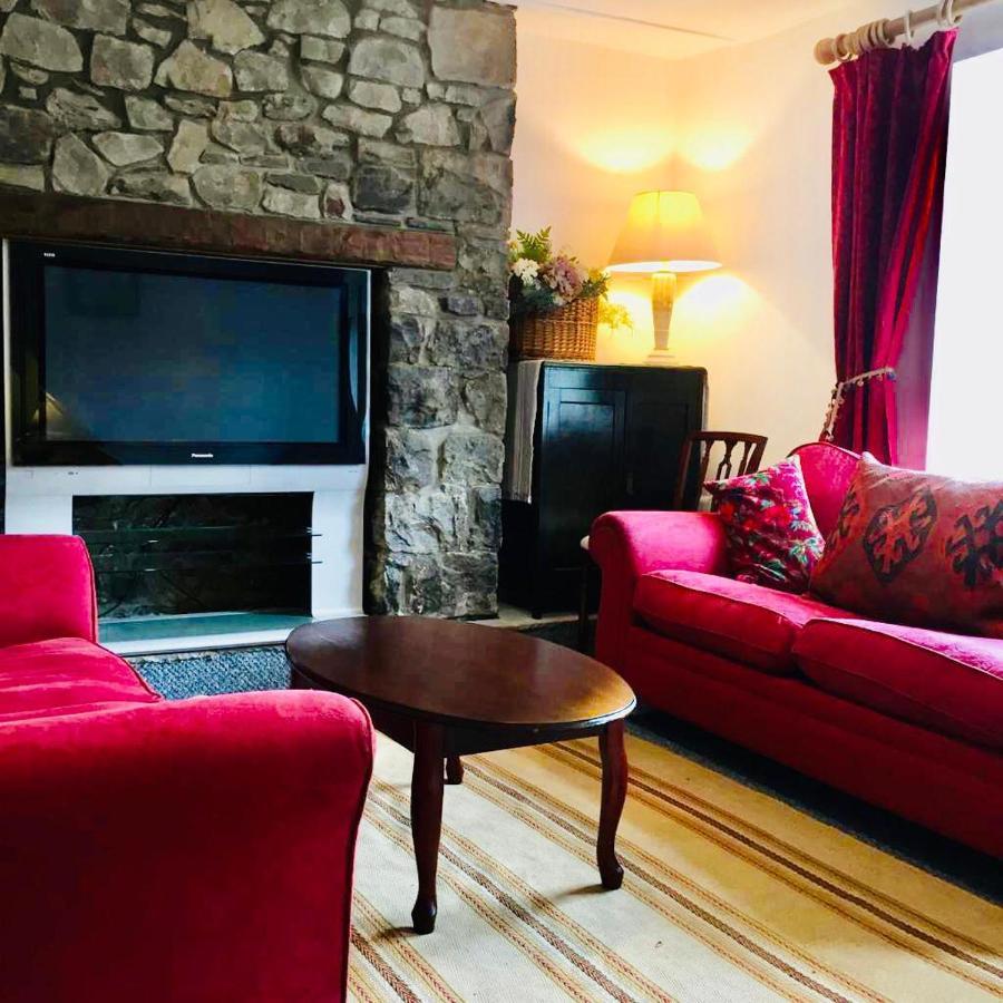 Ty Canol Villa Ystalyfera ภายนอก รูปภาพ